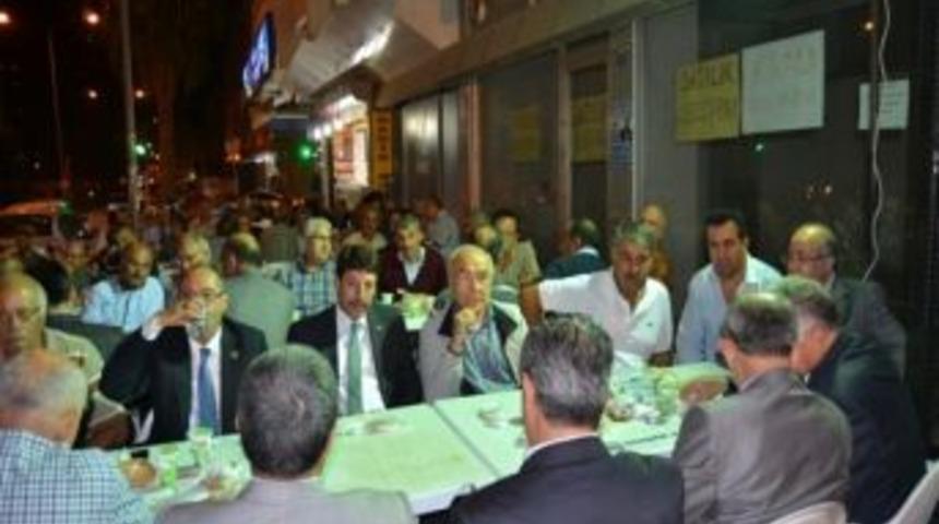 Mhp'liler &Ouml;zg&uuml;r Ailesini Yalnız Bırakmadı