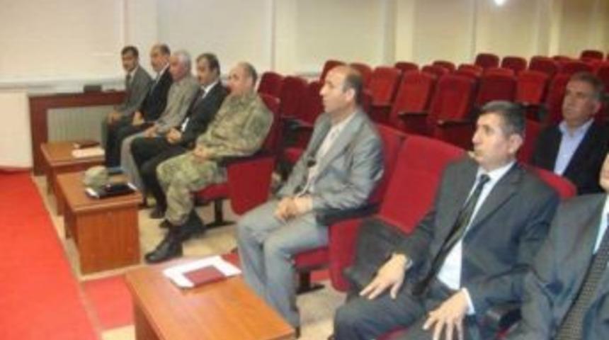 Elbeyli'de İdare Şube Başkanları Toplantısı Yapıldı