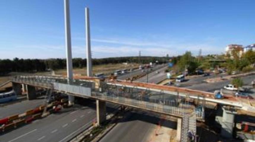 Kocaeli girişine muhteşem &uuml;st ge&ccedil;it