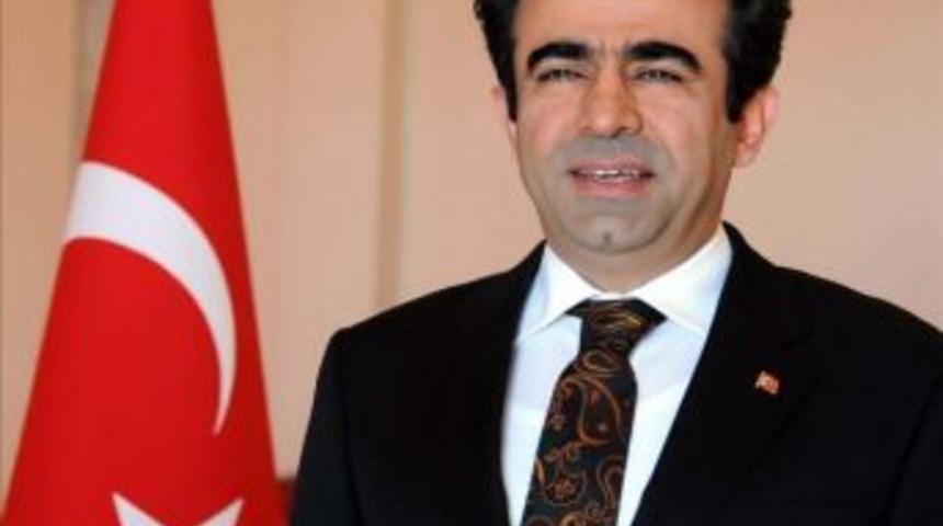 Vali G&uuml;zeloğlu&rsquo;ndan 10 Kasım Mesajı