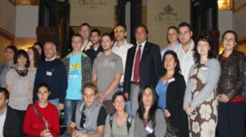 Yabancı &Ouml;ğrenciler Sky Tower Oteli'nde