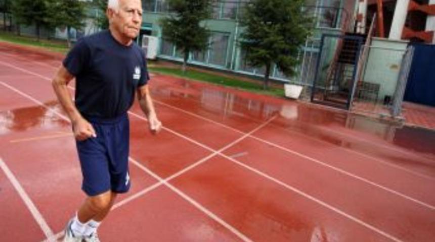 85'lik Atlet, Avrasya Maratonu&rsquo;na Hazırlanıyor