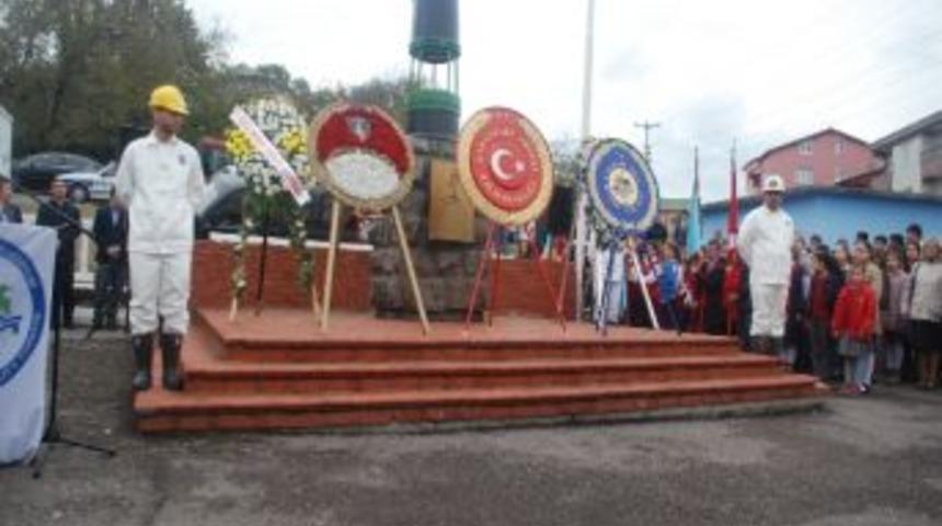 Ereğli&rsquo;de Uzun Mehmet Anıldı