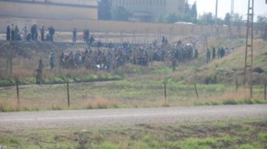 Suriye Tarafından Gelen Kurşunlar 2 T&uuml;rk Vatandaşını Yaraladı