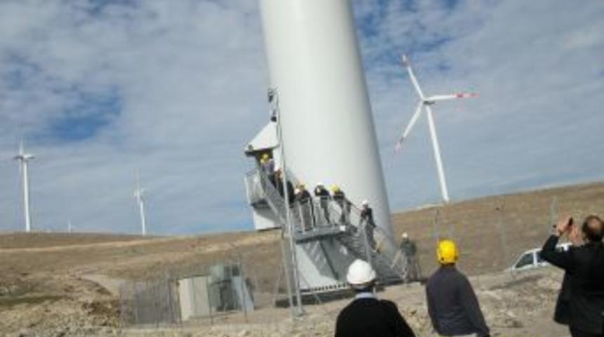 Meslek Lisesi &Ouml;ğrencileri Elektrik Santrallerini Yerinde Inceledi