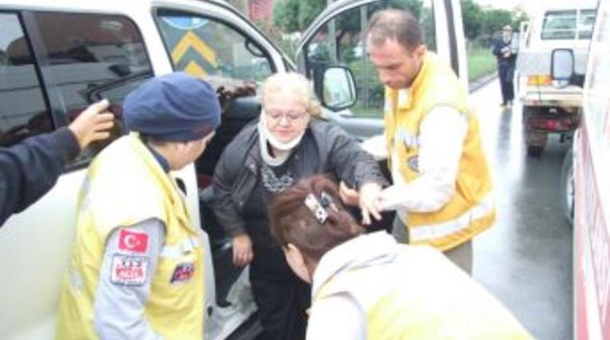 Trabzon&rsquo;da Trafik Kazası: 2 Yaralı