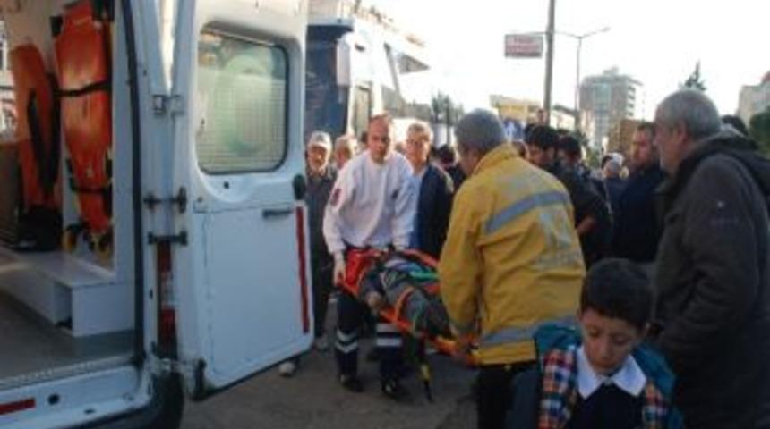 Yolcu Otob&uuml;s&uuml; &Ccedil;ocuğa &Ccedil;arptı