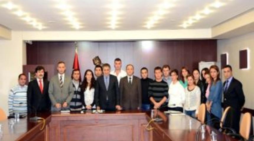 Vali K&uuml;&ccedil;&uuml;k&rsquo;ten Asdep Personeline Teşekk&uuml;r