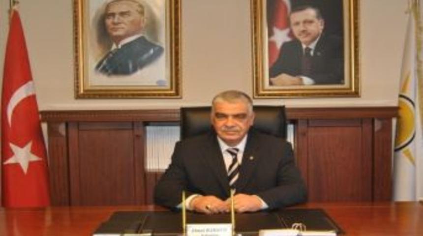 Ak Parti İl Başkanı Kambur, &ldquo;b&uuml;y&uuml;k Şahsiyetler Yas Tutarak Anılmazlar&rdquo;