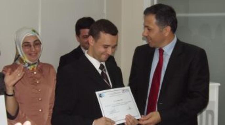 Vali Yerlikaya: KOSGEB'in Verdiği 100 Bin Liralık Kredi &Ccedil;ok &Ouml;nemli, K&uuml;&ccedil;&uuml;msemeyin