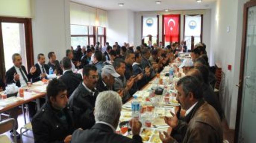 Başkan Odabaşı, &Ccedil;alışanlarıyla Yemekte Buluştu