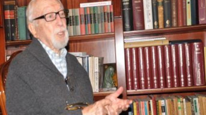 &lsquo;Yassıada Duruşmaları Bitmeden İstanbul&rsquo;dan 25 Cellat Ve Darağacı Istendi&rsquo;