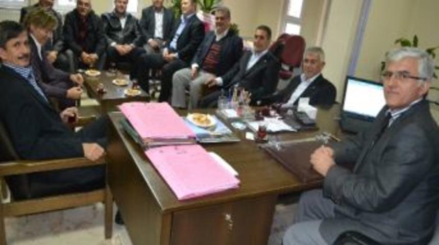 Muhasebeciler, Vergi Dairesi M&uuml;d&uuml;r&uuml; Kurtuluş&rsquo;u Ziyaret Etti