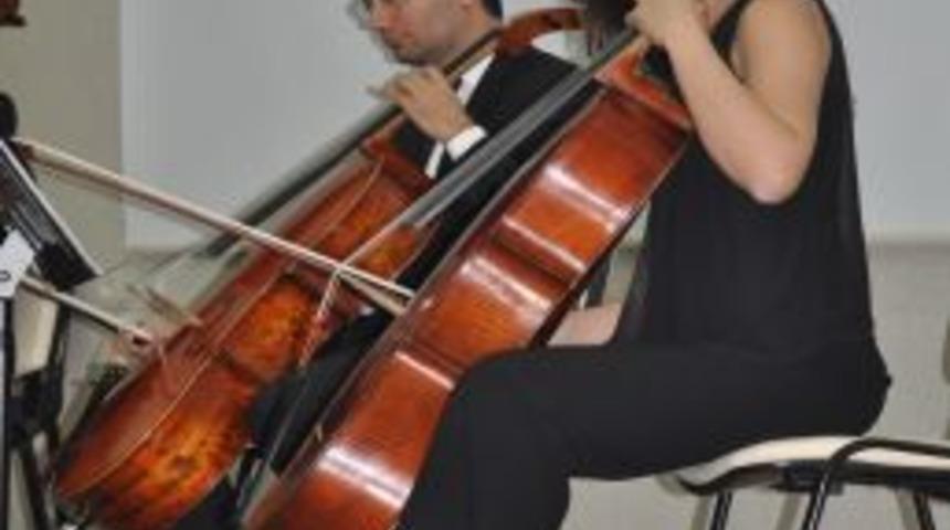 KA&Uuml;&rsquo;de 'Viyolonsel Oda M&uuml;ziği Konseri' D&uuml;zenlendi