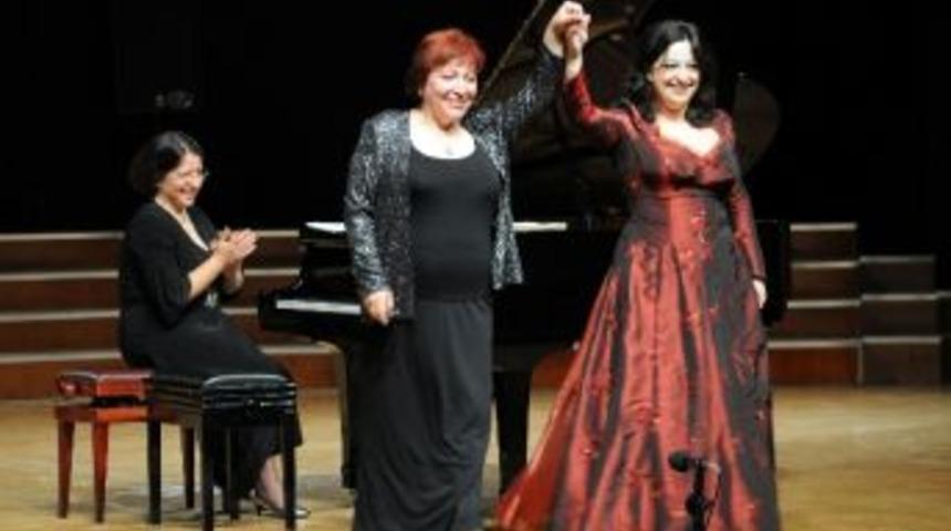 Gen&ccedil; Yetenekler &ldquo;ı. Ulusal Erzurum Klasik M&uuml;zik Festivali&rdquo;nde G&ouml;z Doldurdu