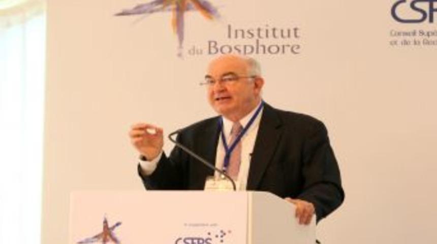 Paris Boğazi&ccedil;i Entit&uuml;s&uuml;, Krizdeki Avrupa&rsquo;nın Fırsatlarını Ele Aldı