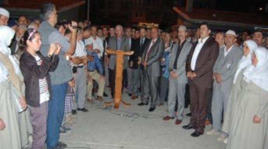 Taşk&ouml;pr&uuml;'de İlk Hacı Kafilesi Kutsal Topraklardan D&ouml;nd&uuml;