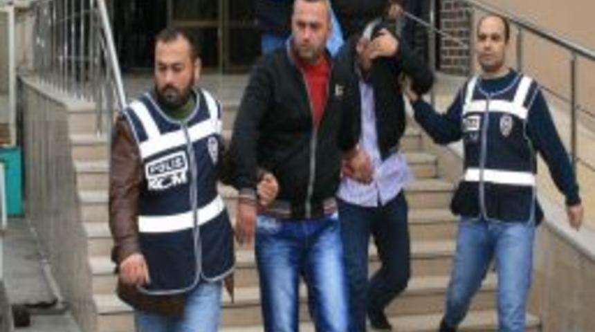 Bursa'da Hollanda&rsquo;ya G&ouml;nderilmek Istenen 10 Kilo Eroin Ele Ge&ccedil;irildi