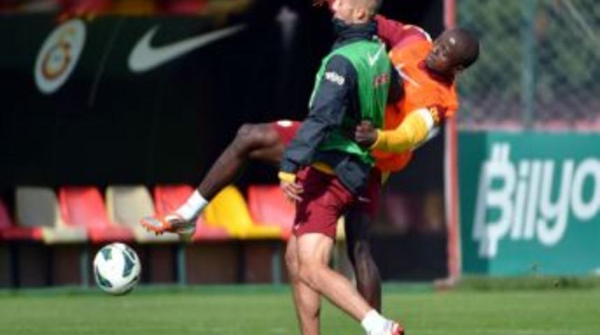 Galatasaray'da Mersin İdman Yurdu Ma&ccedil;ının Hazırlıkları S&uuml;rd&uuml;