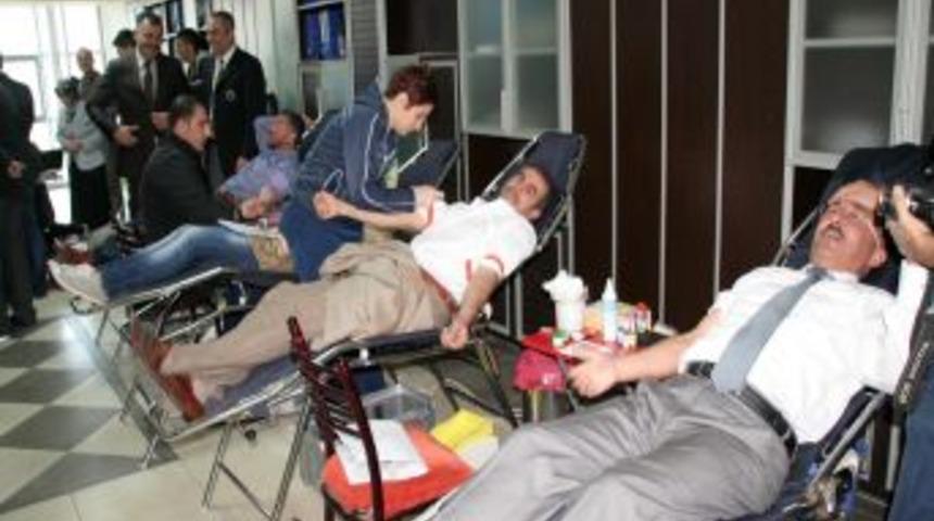 Erzincan AK Parti'den Duyarlı Davranış