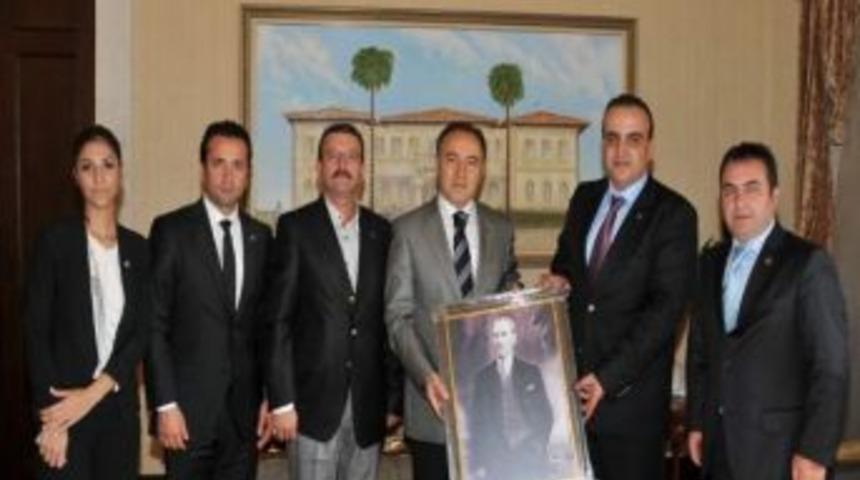 Antiad Y&ouml;netimi Vali Altıparmak&rsquo;ı Ziyaret Etti