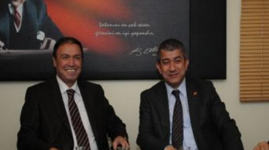 A&uuml; Rekt&ouml;r&uuml; Prof. Dr. İsrafil Kurtcephe&rsquo;den Agc&rsquo;ye Ziyaret