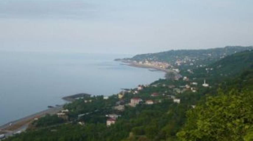 Eynesil&rsquo;de Bir K&ouml;y&uuml;n Daha Su Sorunu &Ccedil;&ouml;z&uuml;l&uuml;yor