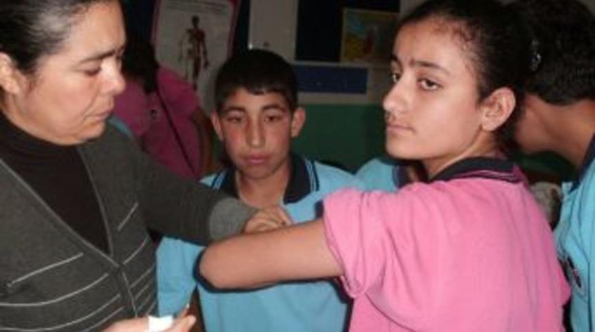 Kırşehir&rsquo;deki Okullarda Aşılama &Ccedil;alışmaları Başladı