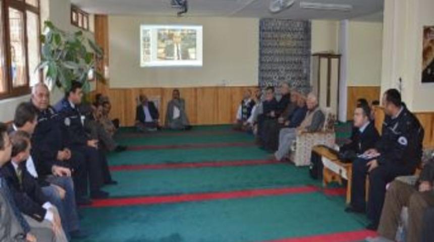 Darende&rsquo;de Huzur Toplantısı