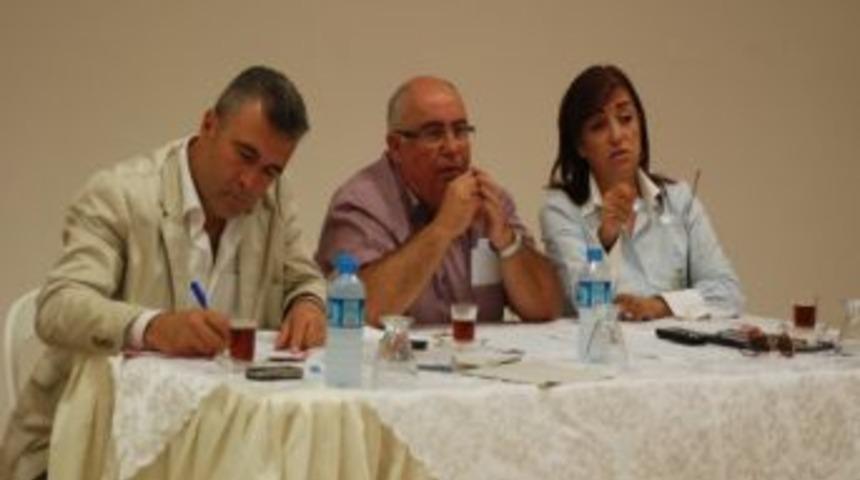 Ayvalık Belediye Meclisi Başkansız Toplandı