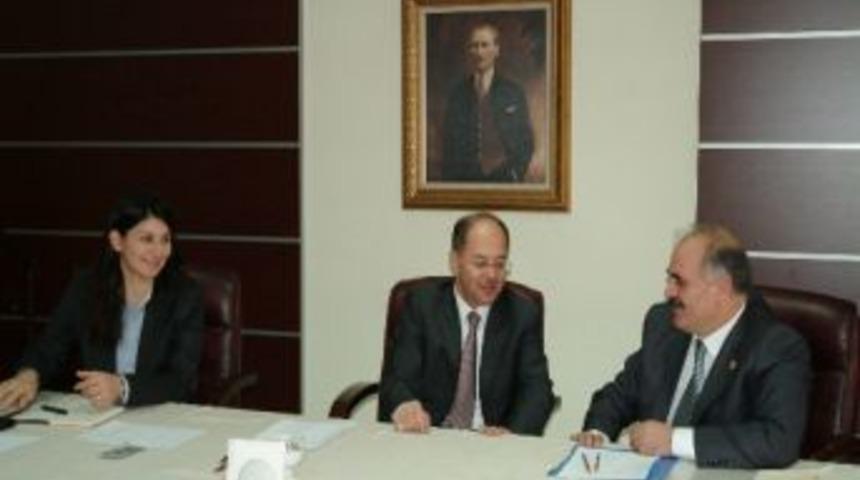 Sağlık Bakanı Prof. Dr. Akdağ, Milletvekilleri İle Ankara'da Toplandı