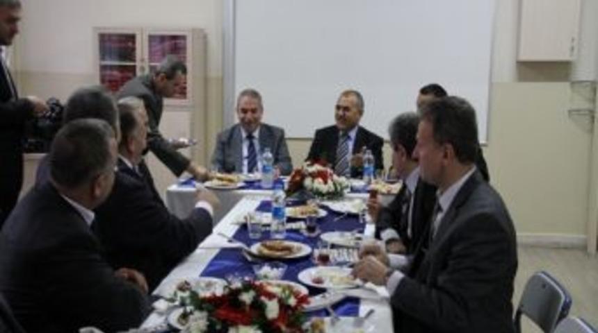Eğitim İ&ccedil;in Buluştular
