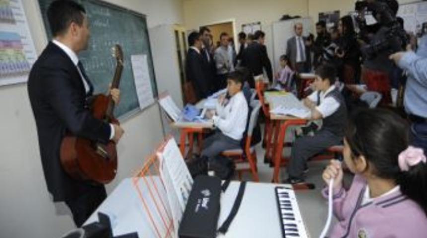 Tarihe Saygı Orta Okulu A&ccedil;ıldı