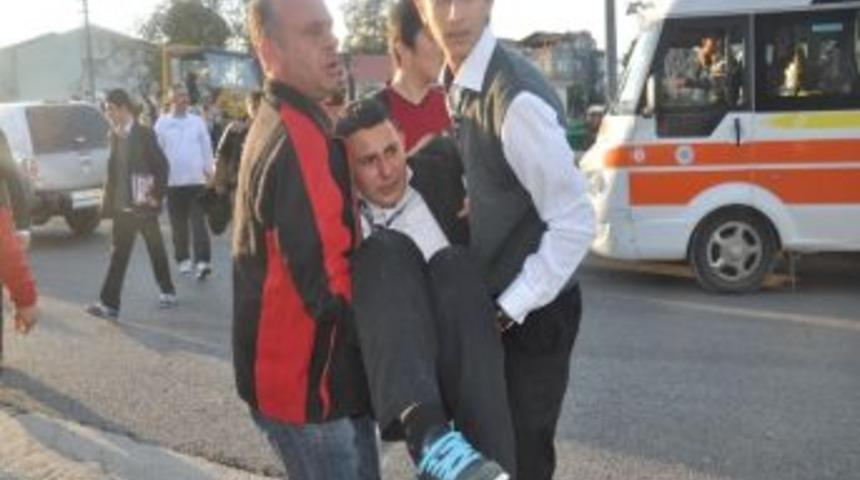 Arkadaşları G&ouml;zyaşlarına Dayanamadı