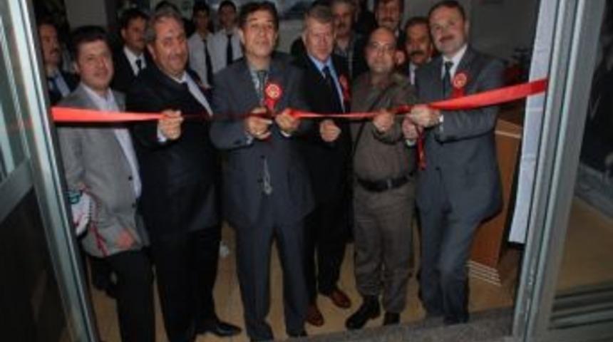 Soma Belediyesi'in Eğitim Merkezi Halka A&ccedil;ıldı