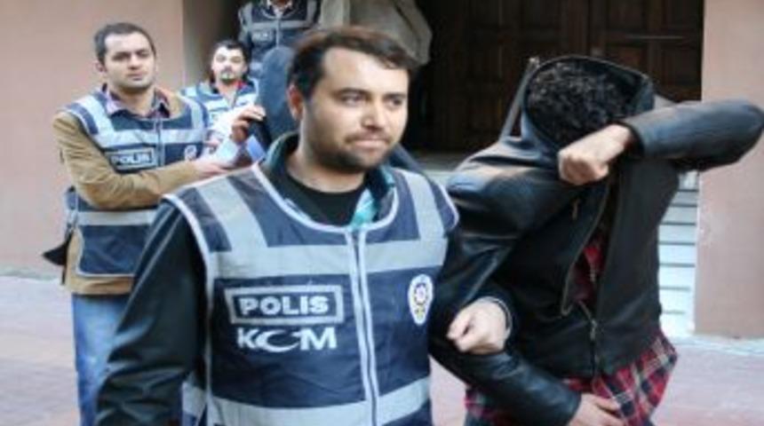 Havayolu Şirketlerini Dolandıran Şebeke &Uuml;yeleri Adliyede