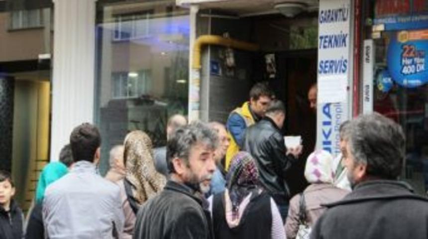 Apartmandaki Yangın Paniğe Neden Oldu