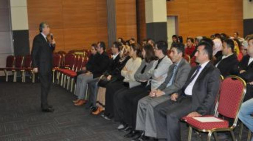 Eğitimci Yazar Girgin: Evlilik &Ouml;ncesi &Ccedil;itlere Sertifika Verilmeli