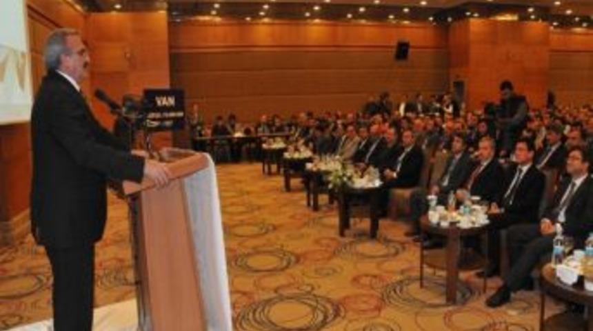 Vasiad'tan Depremde &Ouml;lenleri Anma Ve Teşekk&uuml;r Programı