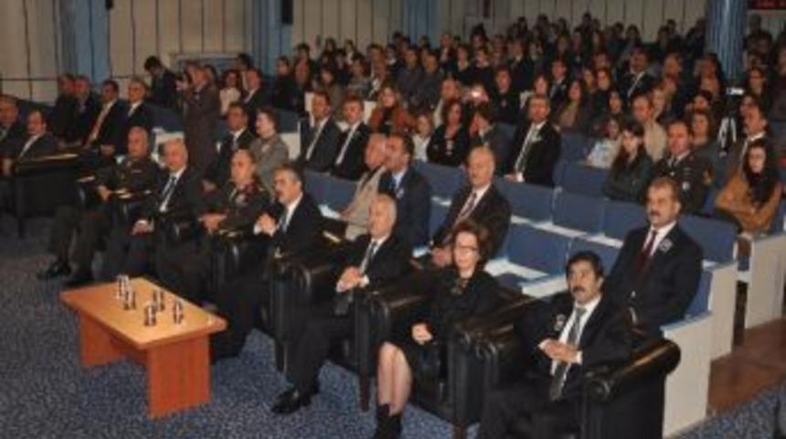 &Ccedil;anakkale T&uuml;rk&uuml;s&uuml; Başkanı Duygulandırdı