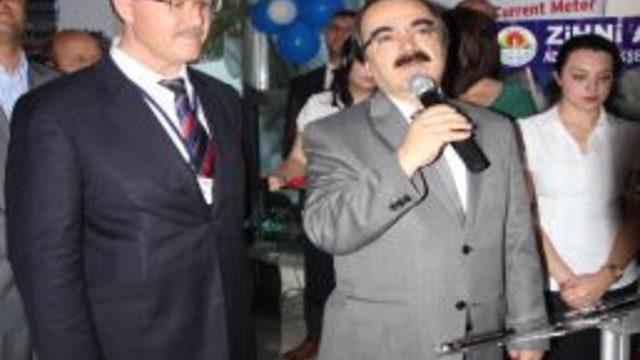 Vali Coş'u 'gururlandıran' Açılış