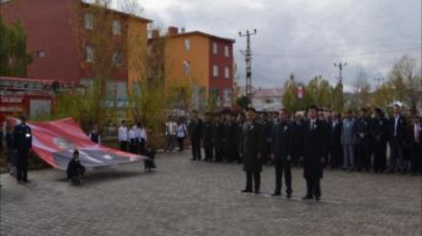 &Ccedil;aldıran'da 10 Kasım Anma T&ouml;reni
