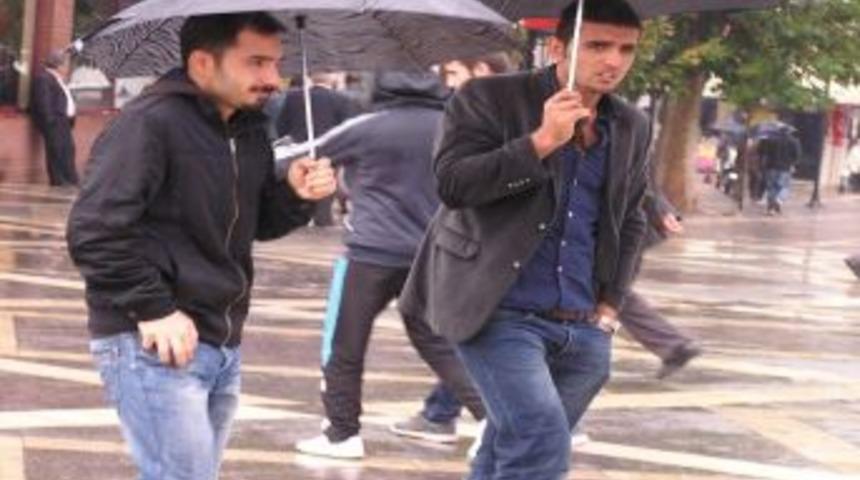 Malatya'da Yağmurlu Hava 2 G&uuml;n Daha S&uuml;recek