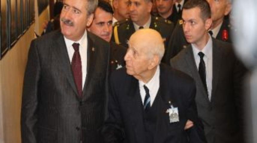 Ege &Uuml;niversitesi&rsquo;nde 10 Kasım Atat&uuml;rk'&uuml; Anma T&ouml;reni D&uuml;zenlendi