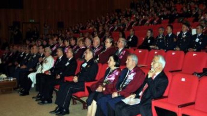 Eskişehir'de 10 Kasım T&ouml;renleri