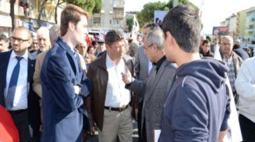 Saygı Y&uuml;r&uuml;y&uuml;ş&uuml; '&ouml;nde Y&uuml;r&uuml;me' Kavgasına D&ouml;nd&uuml;