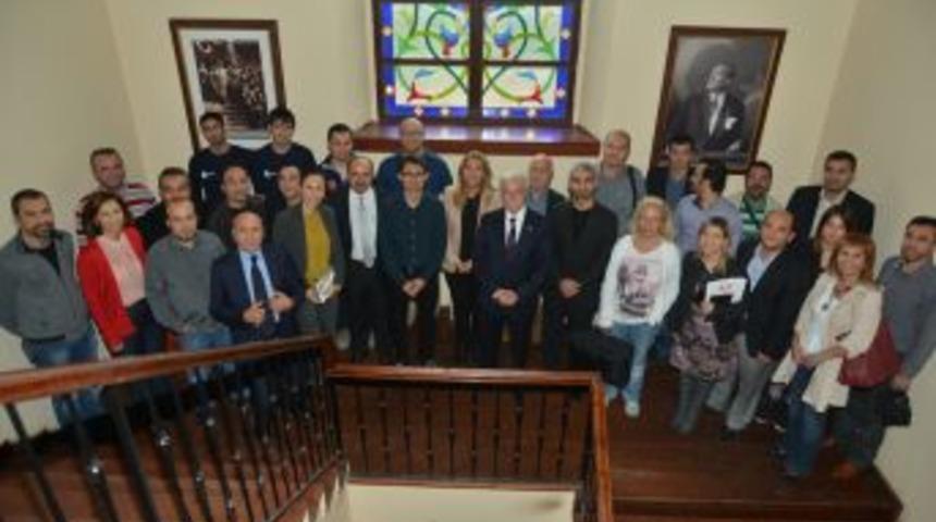 Zihni aldırmaz'ın teknoloji ilgisi