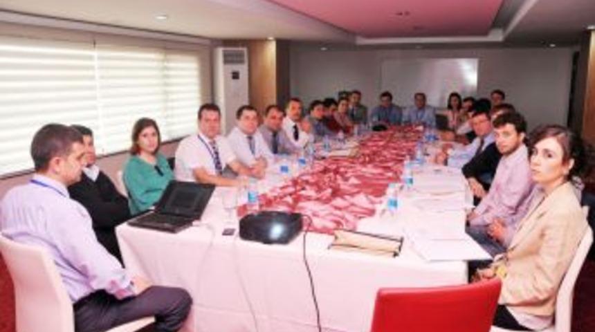 AK&Uuml;'de proje eğitimi başladı