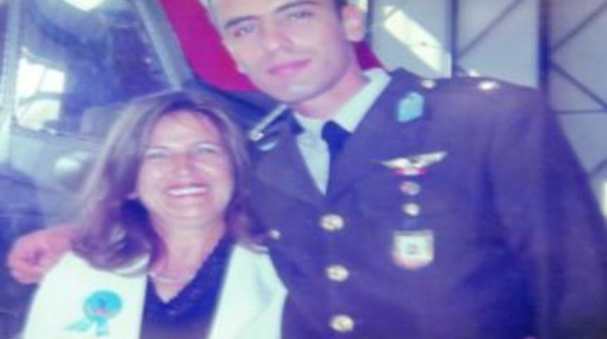 Şehit Anıl Barış &Ccedil;etin'in Turgutlu'daki Baba Evinde Yas Var