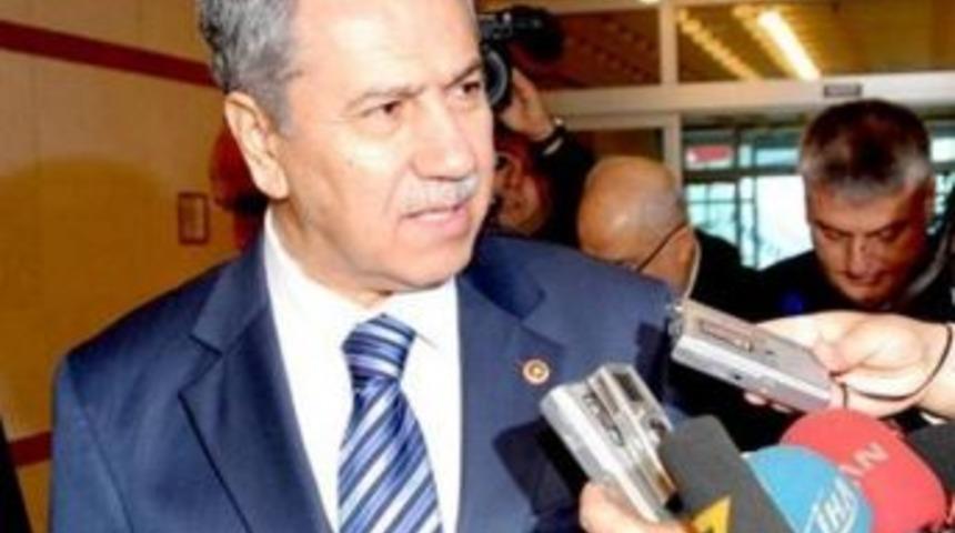 Arın&ccedil;, A&ccedil;lık Grevleri Konusunda Demirtaş Ve Ahmet T&uuml;rk Ile G&ouml;r&uuml;şt&uuml;